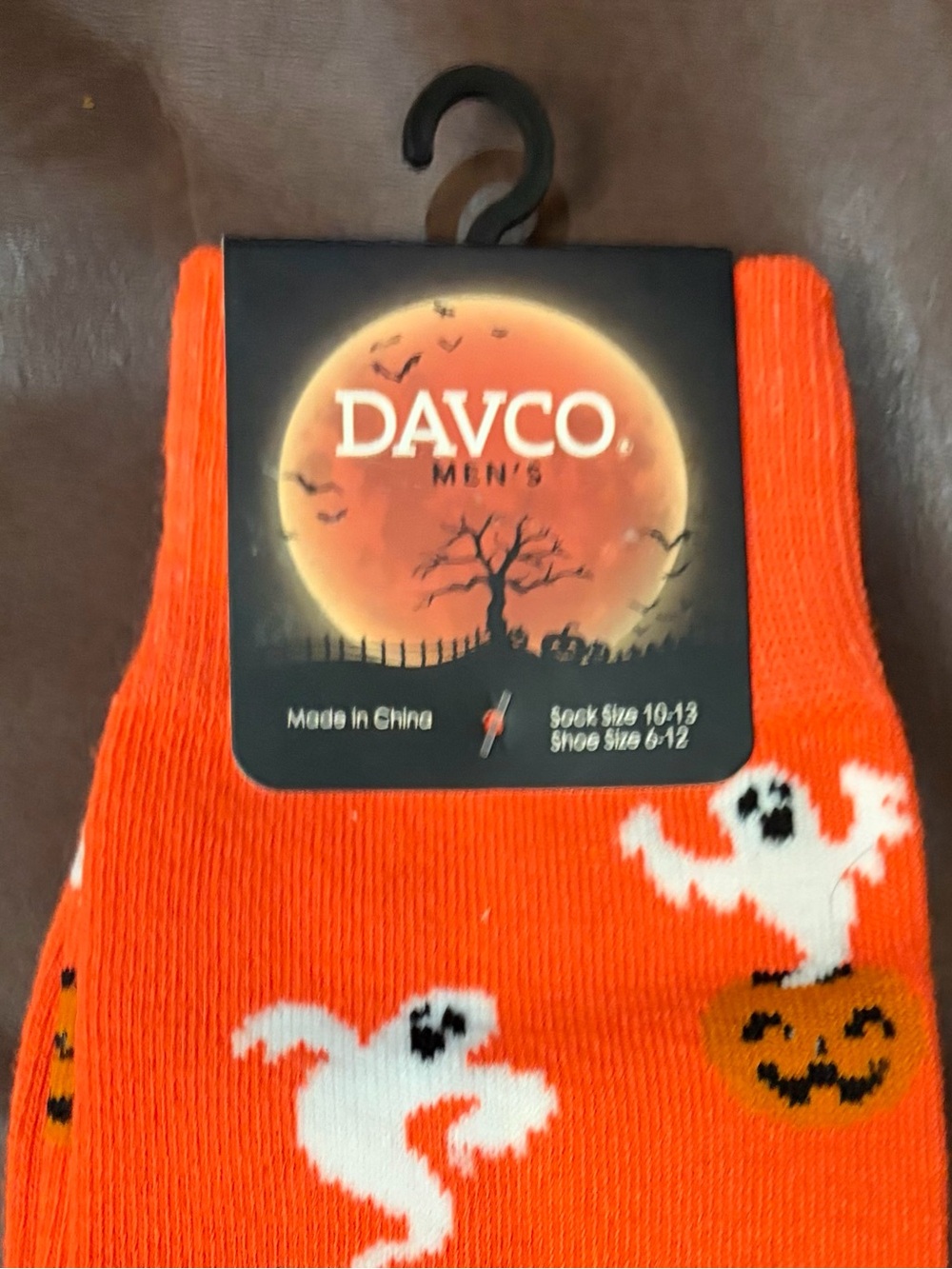 DAVCO Men's Halloween Socks Ghost Pumpkin RIP Cauldron Orange NWT 10-13 - Picture 3 of 4
